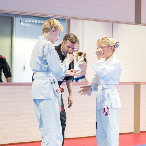 UCT Friesland | Praktische zelfverdediging in Leeuwarden & Drachten UCT Friesland | Praktische zelfverdediging in Leeuwarden & Drachten